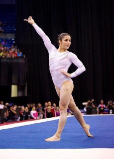 Aly Raisman feet photo thumbnail