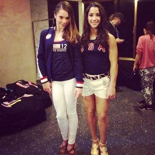 Aly Raisman feet photo thumbnail