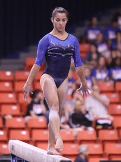 Aly Raisman feet photo thumbnail