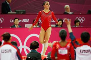 Aly Raisman feet photo thumbnail