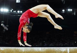 Aly Raisman feet photo thumbnail