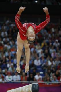 Aly Raisman feet photo thumbnail