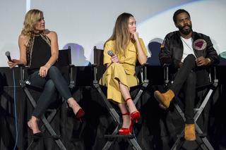 Alycia Debnam-Carey feet photo thumbnail