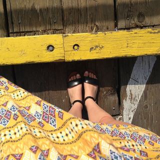 Alycia Debnam-Carey feet photo thumbnail