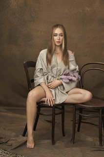 Alycia Debnam-Carey feet photo thumbnail