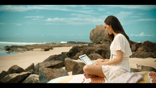 Alycia Debnam-Carey feet photo thumbnail