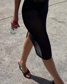 Alycia Debnam-Carey feet photo thumbnail