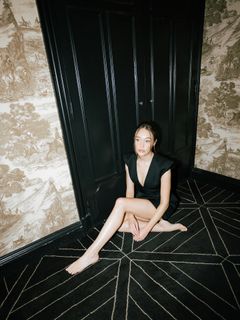 Alycia Debnam-Carey feet photo thumbnail