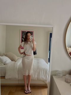 Alycia Debnam-Carey feet photo 9