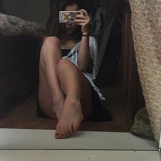 Alyona Ponomarenko feet photo 11