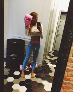 Alyona Vodonaeva feet photo 5