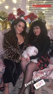 Alysha Del Valle feet photo 7