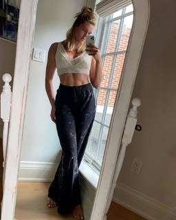 Alysha Newman feet photo 4