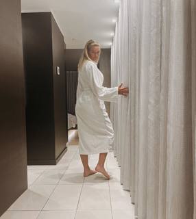 Alysha Newman feet photo 14