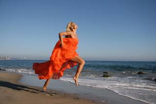 Alyshia Ochse feet photo 17