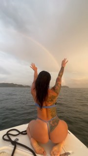 Alysia Magen feet photo 2