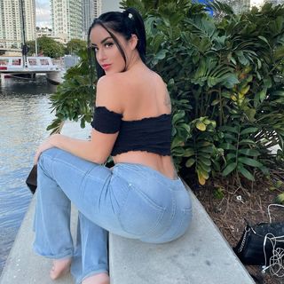 Alysia Magen feet photo 18