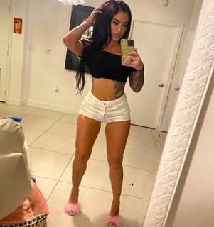 Alysia Magen feet photo 12