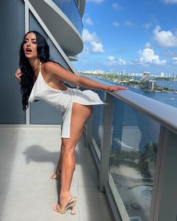 Alysia Magen feet photo 19