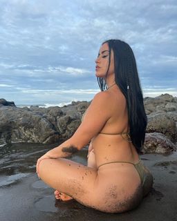 Alysia Magen feet photo 19