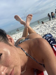 Alysia Magen feet photo 16