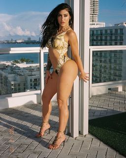 Alysia Magen feet photo 15