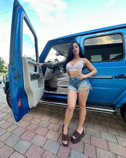 Alysia Magen feet photo 20