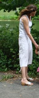 Alysia Reiner feet photo 4