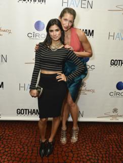 Alysia Reiner feet photo 8