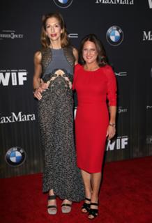Alysia Reiner feet photo 7
