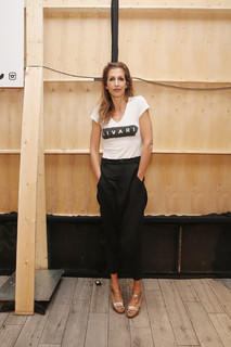 Alysia Reiner feet photo 2