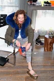 Alysia Reiner feet photo 8