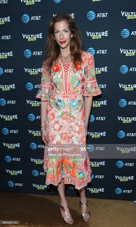 Alysia Reiner feet photo 7
