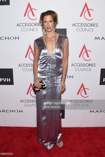 Alysia Reiner feet photo 2