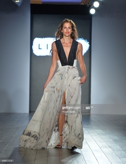 Alysia Reiner feet photo 18