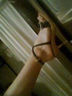 Alyson Court feet photo 3