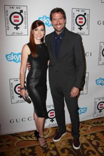Alyson Hannigan feet photo thumbnail