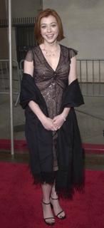 Alyson Hannigan feet photo thumbnail