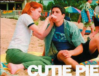 Alyson Hannigan feet photo thumbnail