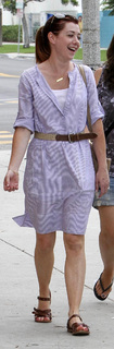 Alyson Hannigan feet photo thumbnail