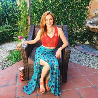 Alyson Stoner feet photo thumbnail