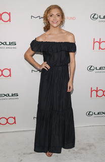 Alyson Stoner feet photo thumbnail