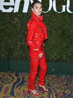 Alyson Stoner feet photo thumbnail