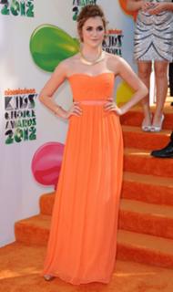Alyson Stoner feet photo thumbnail