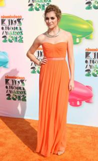 Alyson Stoner feet photo thumbnail