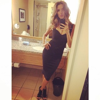 Alyssa Arcè feet photo 1
