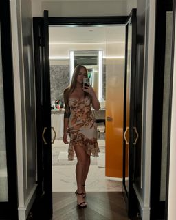 Alyssa Barbara feet photo 13