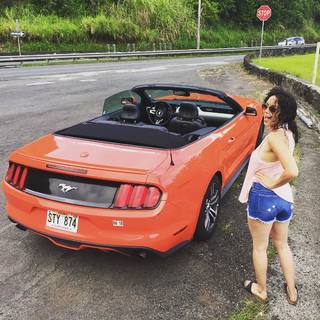 Alyssa Diaz feet photo thumbnail