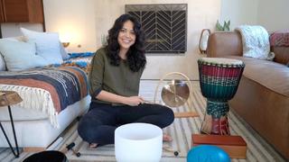 Alyssa Diaz feet photo thumbnail