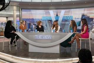 Alyssa Farah Griffin feet photo thumbnail